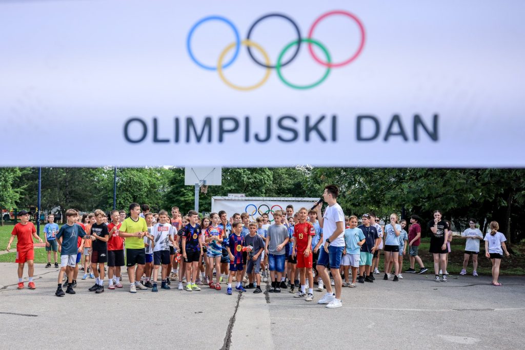 Otroci na olimpijskem dnevu